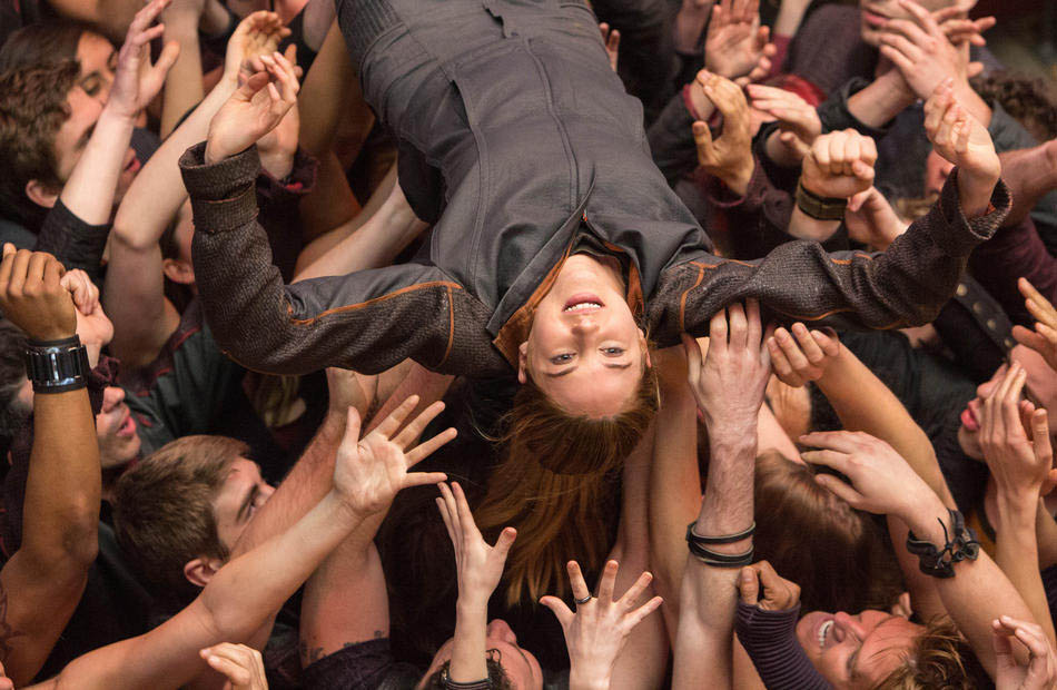 Foto DIVERGENTE Foto DIVERGENTE