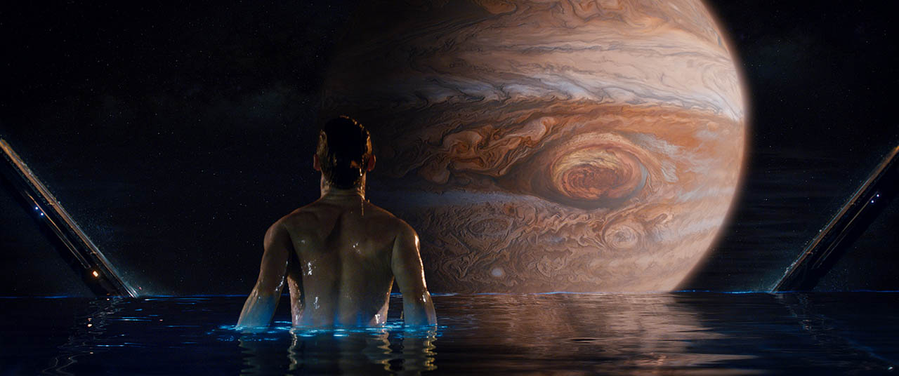Foto JUPITER ASCENDING Foto JUPITER ASCENDING